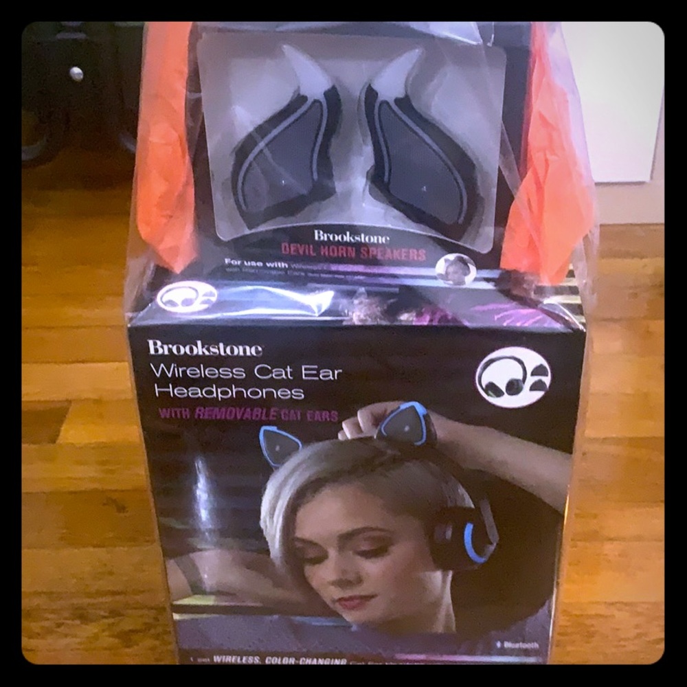 Brookstone Cat Ear Wireless Headphones, Devil Horn